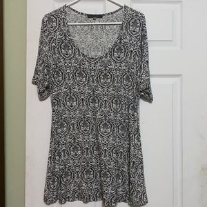Long tunic paisley pattern